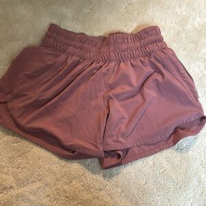 LULULEMON Running Short